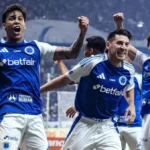 Maratona Celeste: a logística de 29 mil km e o desafio de Artur Jorge no Cruzeiro até a Copa do Mundo 2026