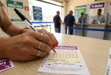Oito apostas registradas em Mato Grosso foram premiadas ao acertarem 14 números no concurso 3653 da Lotofácil, sorteado neste sábado (4).