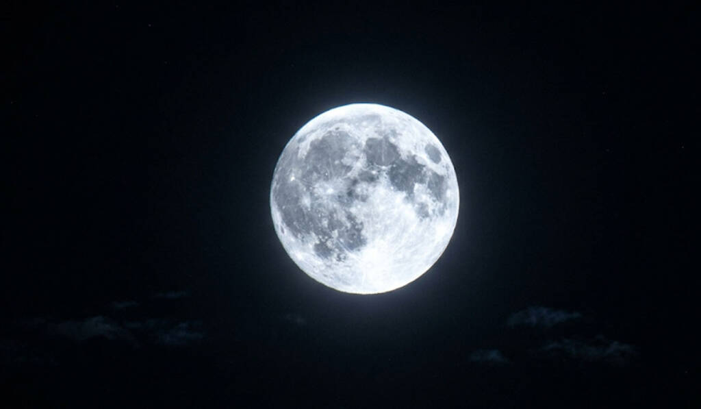 Qual é a fase da Lua hoje.