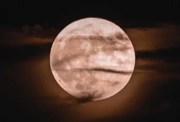 Qual a fase da Lua nesta quinta-feira (30)? Veja o calendário lunar de abril
