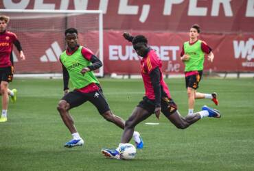 Roma x Pisa: Onde assistir, escalações e tudo sobre o duelo da Série A italiana. Imagem: Divulgação Roma