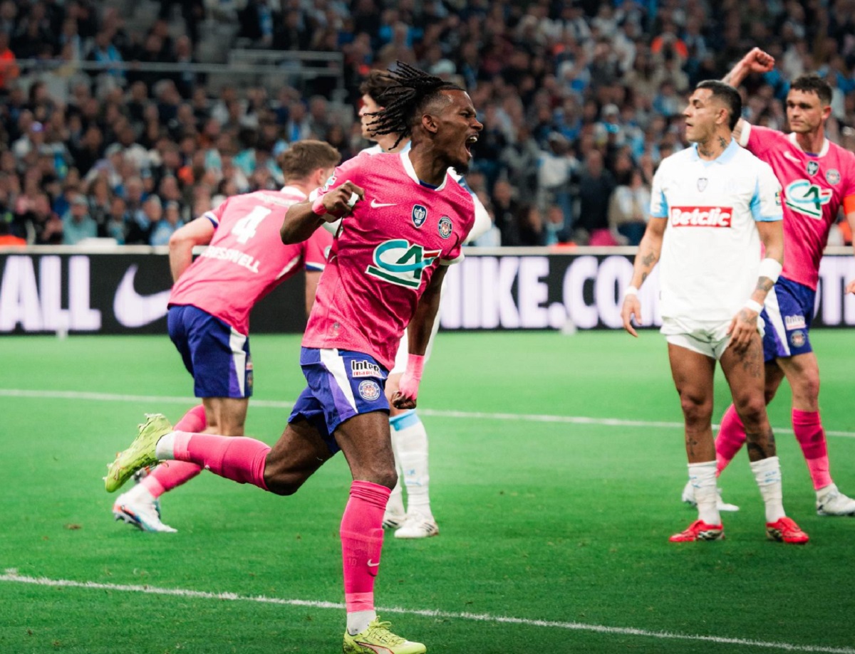 Lens X Toulouse: Onde Assistir, Escalações E Tudo Sobre O Duelo Da Ligue 1. Imagem: Divulgação Toulouse Lens x Toulouse: onde assistir, escalações e tudo sobre o duelo da Ligue 1. Imagem: Divulgação Toulouse