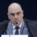Bolsonaro: Moraes pede parecer da PGR sobre inclusão de Jair e Flávio em inquérito