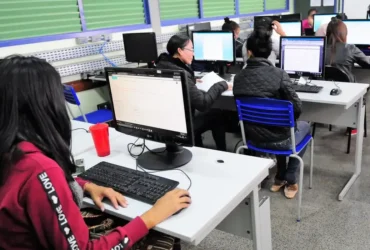 Internet impulsiona conexão de mais de 100 mil escolas públicas no Brasil