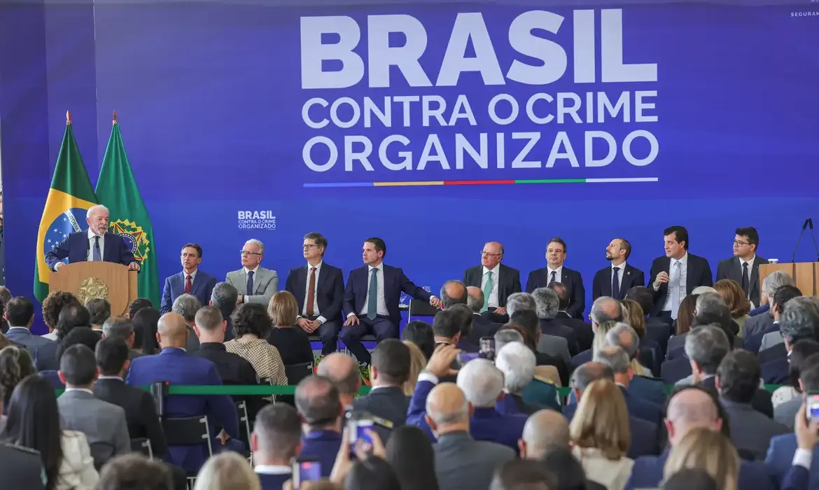 Programa federal amplia combate ao crime organizado no Brasil com novos investimentos