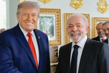Lula deixa a Casa Branca após reunião com Trump em Washington
