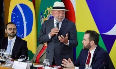 Desenrola Brasil: Lula diz que programa ajudará a aliviar dívidas da população