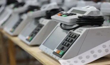 TSE cria comissão para combater IA ilegal nas eleições