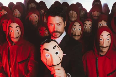 La Casa de Papel: Netflix confirma retorno do Professor em nova sequência