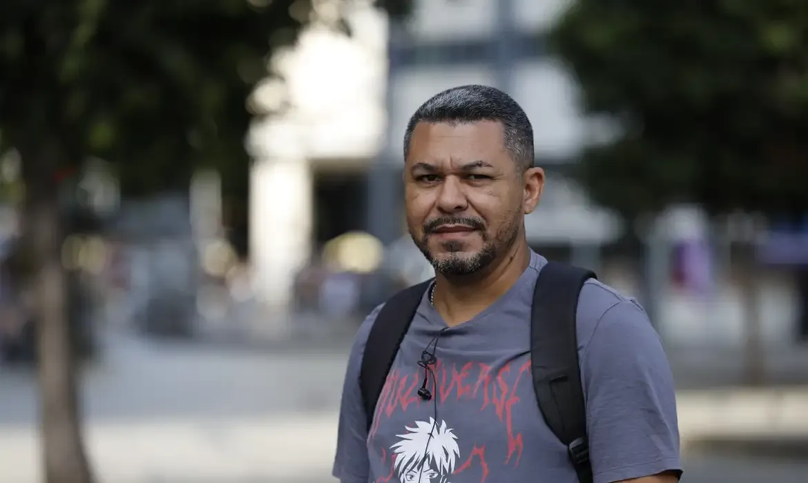 Trabalhadores planejam mais tempo com a família após fim da escala 6x1
