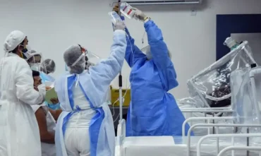 Enfermagem terá cursos presenciais e duração mínima de cinco anos