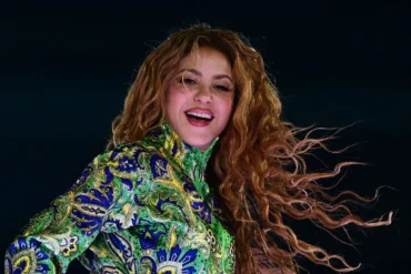 Shakira lidera ranking econômico histórico em Copacabana