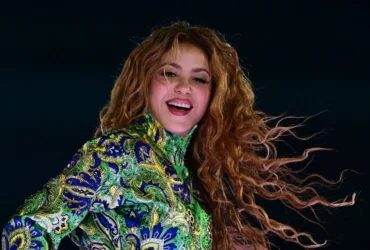 Shakira lidera ranking econômico histórico em Copacabana