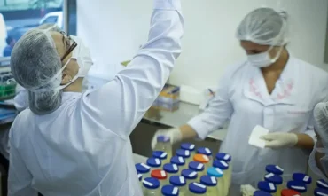 Doação impulsiona bancos de leite humano para prematuros no Brasil