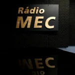 Rádio MEC homenageia pianista Luiz de Moura Castro em programa especial