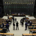 Minirreforma eleitoral limita multas e flexibiliza regras para partidos