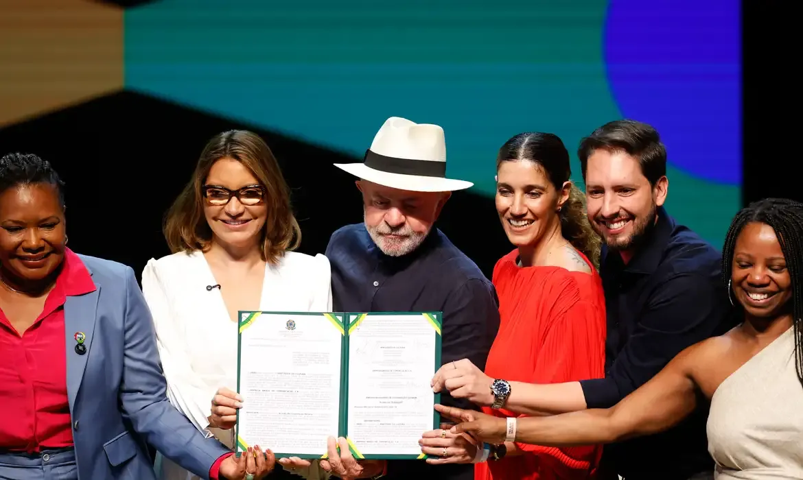 Tela amplia acervo com 3 mil horas de conteúdo da TV Brasil