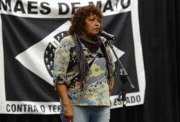 Tribunal popular simboliza julgamento da violência de Estado nos crimes de maio