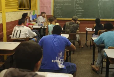 Encceja: inscrições gratuitas terminam nesta sexta-feira (15)