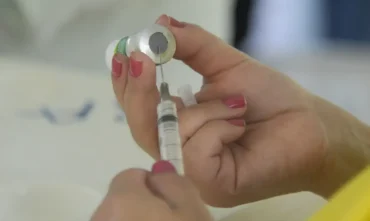 Vacina pneumocócica mais ampla será oferecida pelo SUS a partir de junho