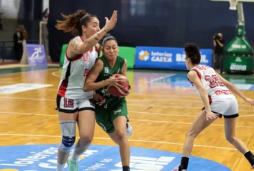 Sesi vence o Cerrado e encosta na liderança da LBF