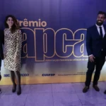 Programa Tarde Nacional SP conquista prêmio apca como melhor programa cultural de rádio