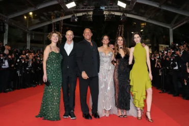 Velozes e Furiosos reúne elenco em Cannes para homenagear Paul Walker