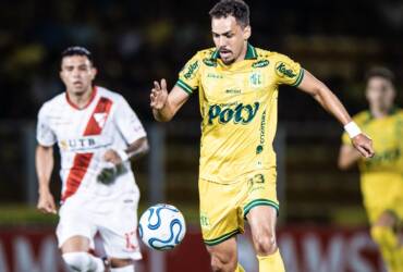 Mirassol x Corinthians ao vivo: onde assistir, escalações e análise do duelo pelo Brasileirão 2026. Imagem: @pedrozacchi