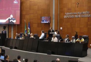 debate na ALMT em Cuiabá