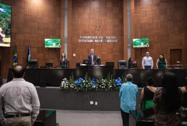 ALMT destaca agricultura com homenagem a servidores