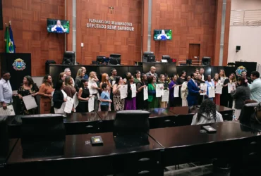 Assembleia Legislativa homenageia enfermagem em MT