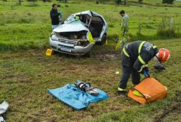 Bombeiros resgatam corpo após acidente na MT-248 em Mato Grosso