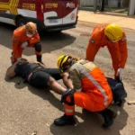 Motociclista fica ferido após bater em contêiner em Lucas do Rio Verde