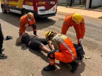 Motociclista fica ferido após bater em contêiner em Lucas do Rio Verde