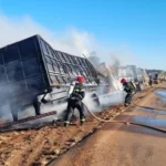 Colisão entre carretas provoca incêndio de grandes proporções e interdita trecho da BR-163 em Rondonópolis