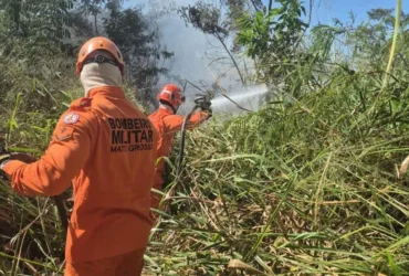 Corpo de Bombeiros em Poconé atende incêndio e acidente