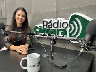 Dayany Philippsen alerta para reta final do Imposto de Renda no podcast Lucas em Debate