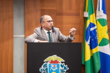 Deputado cobra Energisa por atendimento em VG
