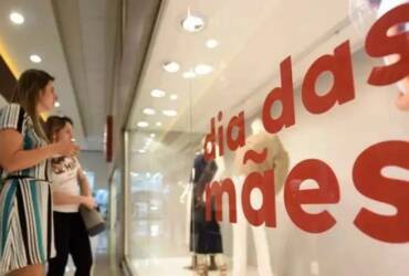 Dia das Mães 2026 mantém força de moda e beleza, mas experiências ganham espaço no consumo