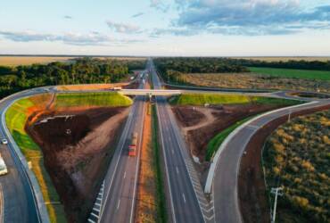 Duplicação da BR 163 em Mato Grosso avança com acostamento em todo o trecho e reforço na segurança viária