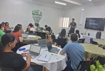Educação inteligente Lucas do Rio Verde capacita profissionais da rede municipal para uso pedagógico da Inteligência Artificial