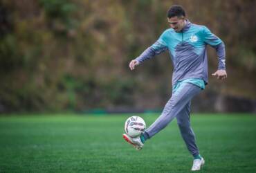 Juventude x América-MG: onde assistir, prováveis escalações e tudo sobre o duelo pela Série B. Imagem: Fernando Alves/ECJ