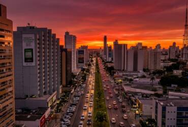 Frente fria chega em Cuiabá com queda brusca de temperatura