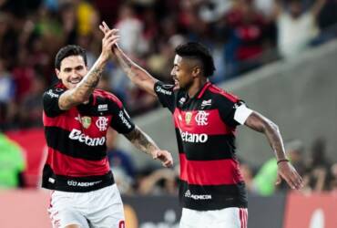 Palpite Flamengo x Coritiba: onde assistir, escalações e prognóstico do Brasileirão 2026. Imagem: Gilvan de Souza/CRF