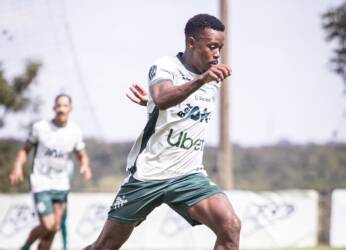 Uberlândia x Betim: onde assistir ao vivo, horário e escalações pela Série D 2026. Imagem: Giovanni Mendes/Uberlândia EC