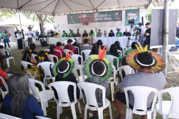 debate indígena em MT