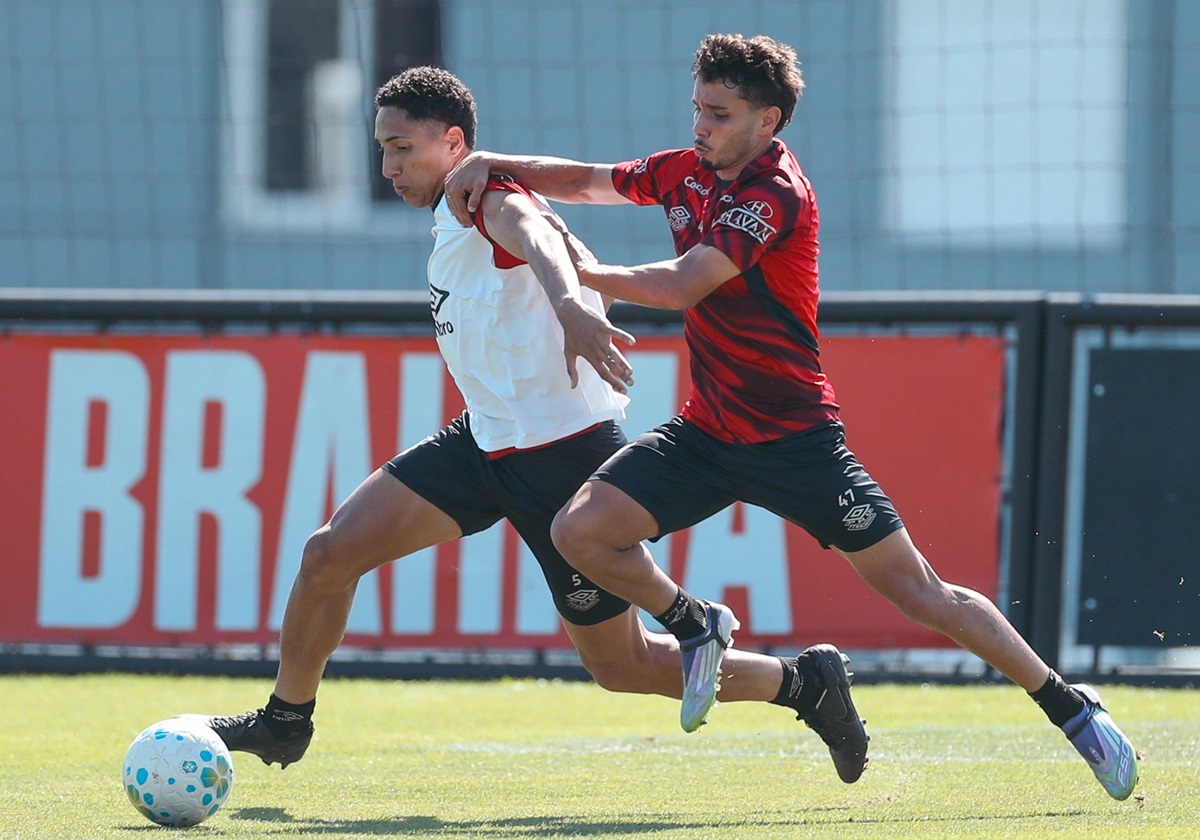 Vasco x Athletico-PR: onde assistir, escalações e tudo sobre o duelo do Brasileirão 2026. Imagem: Luis Miguel Ferreira athletico.com.br