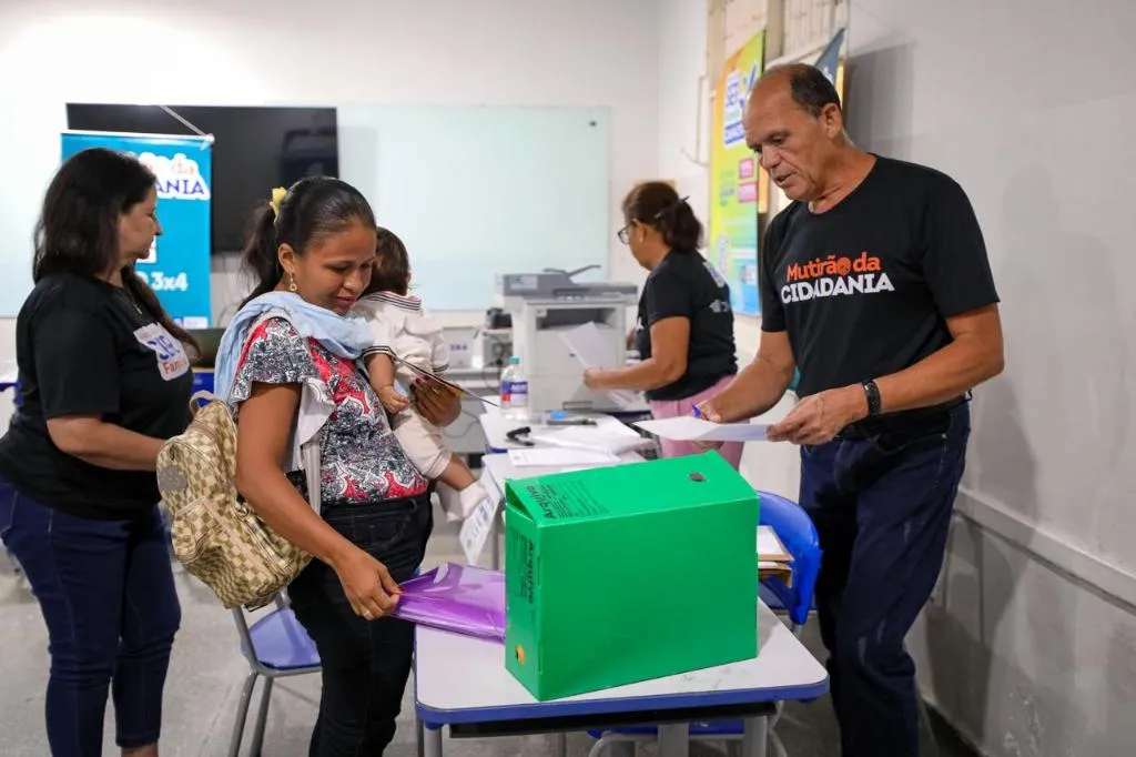 Mutirão da Cidadania leva serviços gratuitos à população de Cuiabá