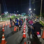 Com 60 veículos apreendidos, Operação Lei Seca flagra 30 motoristas sem CNH na Avenida 31 de Março em Várzea Grande