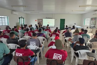 POR ELAS E POR NÓS